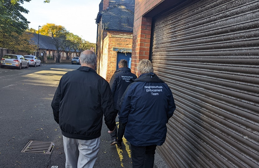 Cllr Dixon with officers in Ashbrooke alley 
